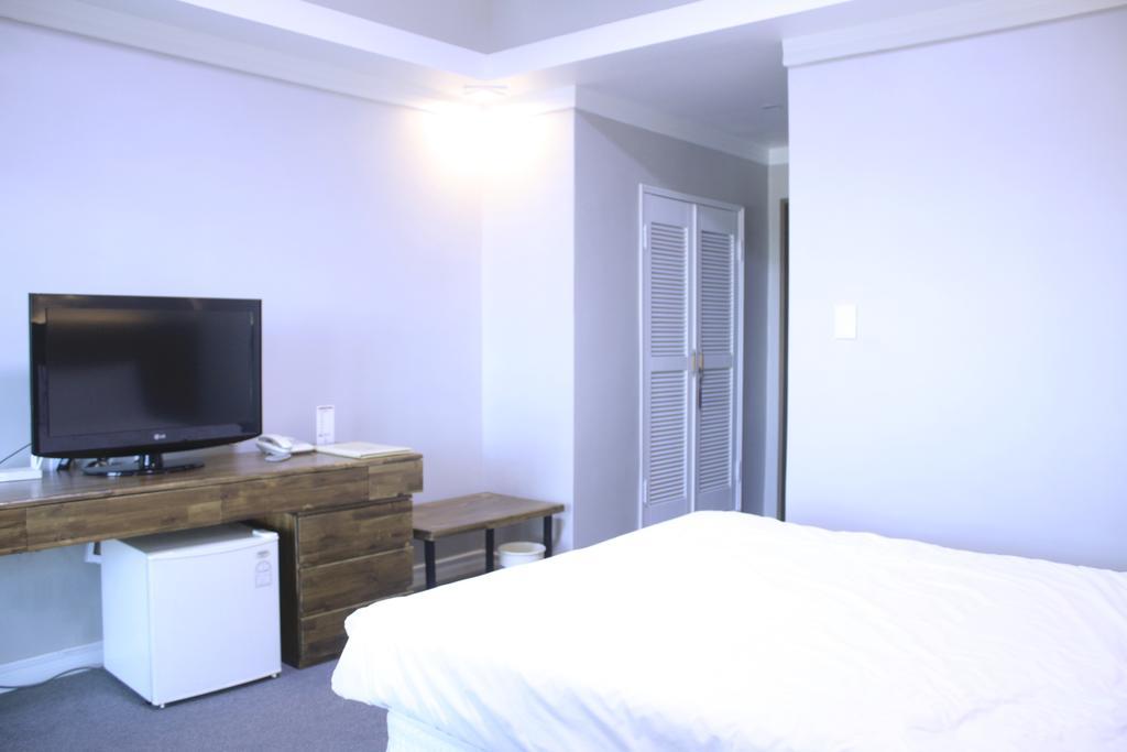 אולסן Hotel Ocean View מראה חיצוני תמונה