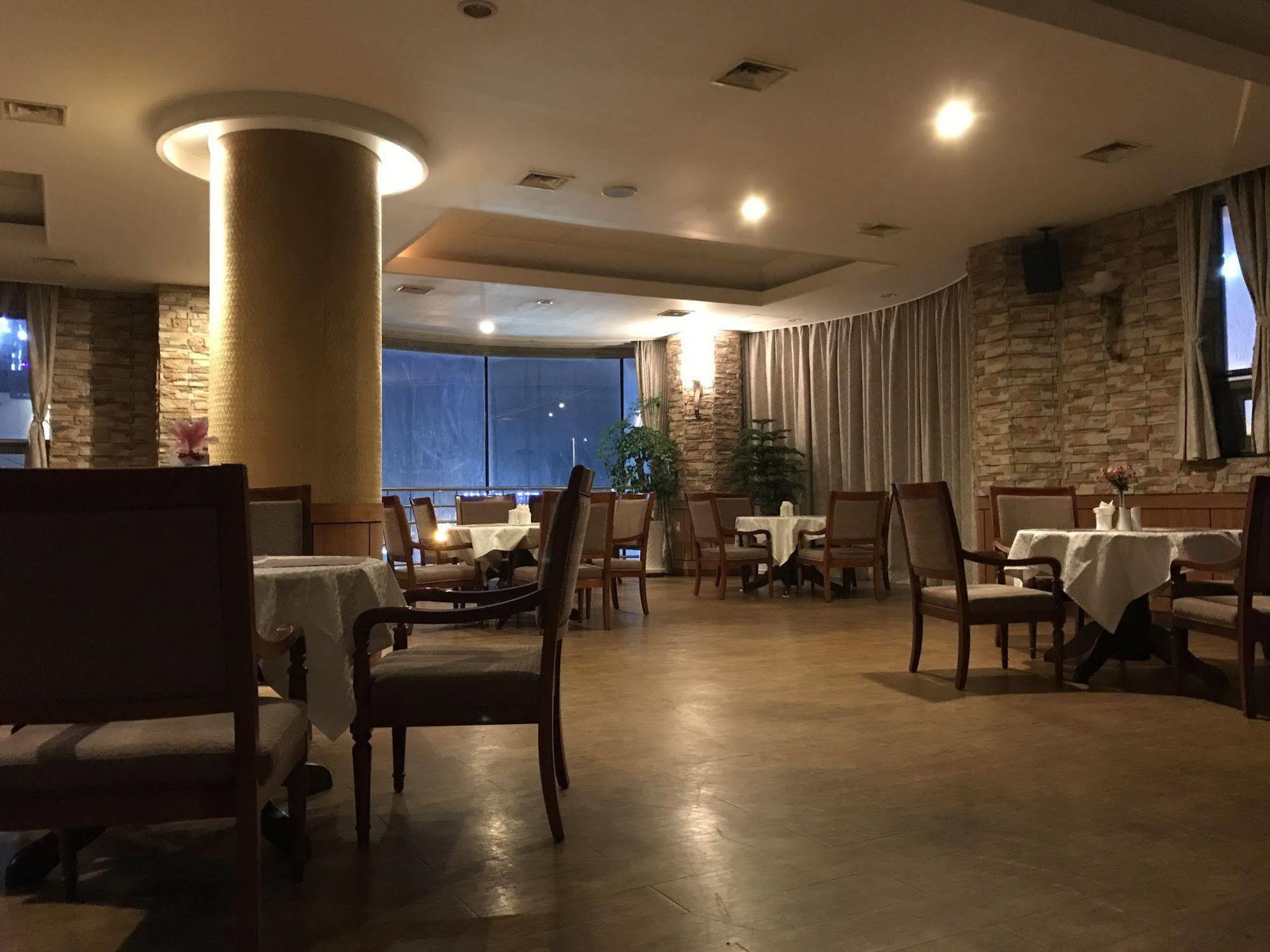 אולסן Hotel Ocean View מראה חיצוני תמונה
